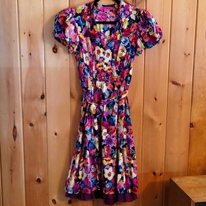 Betsey Johnson sz 6 Silk Multi-Color Floral Print Dress